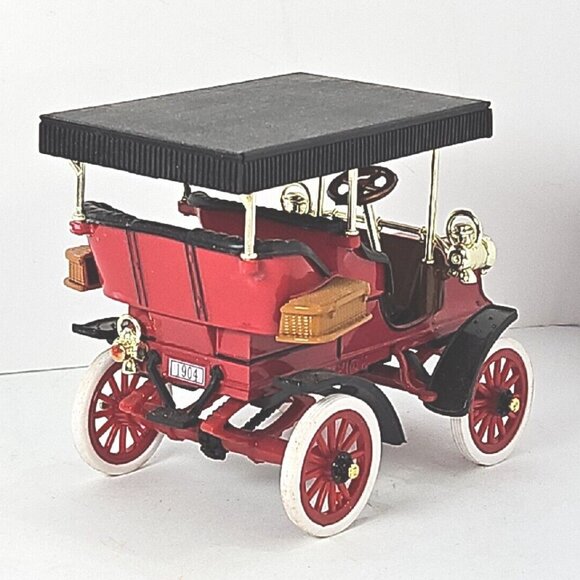 1904 Cadillac Model B   1:32 Scale Surrey Diecast All White Tires - Picture 5 of 11